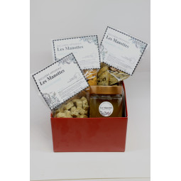 Coffret cadeau salé fabriqué par la biscuiterie les Manottes à vienne.